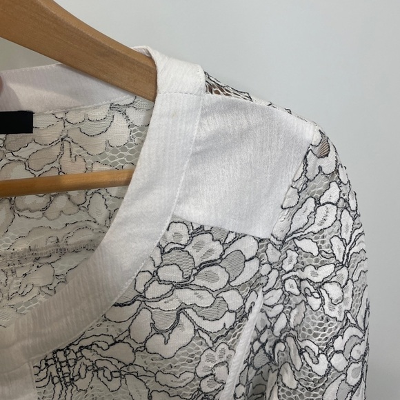 Yest Floral Lace Black & White Jacket - Picture 7 of 9